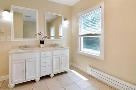 74 Oregon Road Cortlandt Manor NY 10567