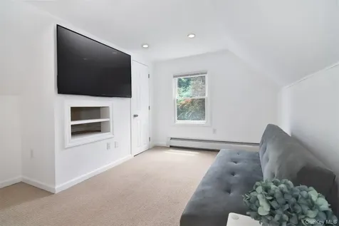 74 Oregon Road Cortlandt Manor NY 10567
