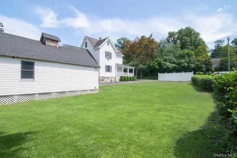 74 Oregon Road Cortlandt Manor NY 10567