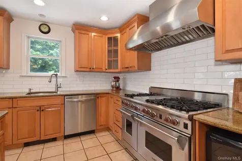 74 Oregon Road Cortlandt Manor NY 10567