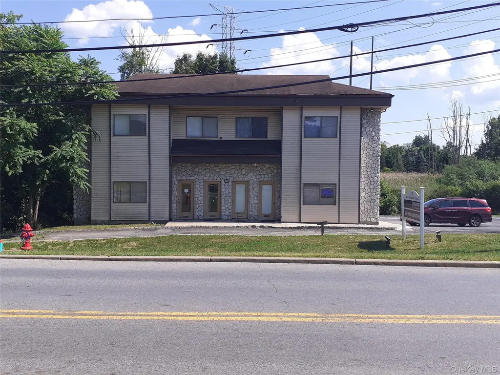 11 West Avenue Chester NY 10918
