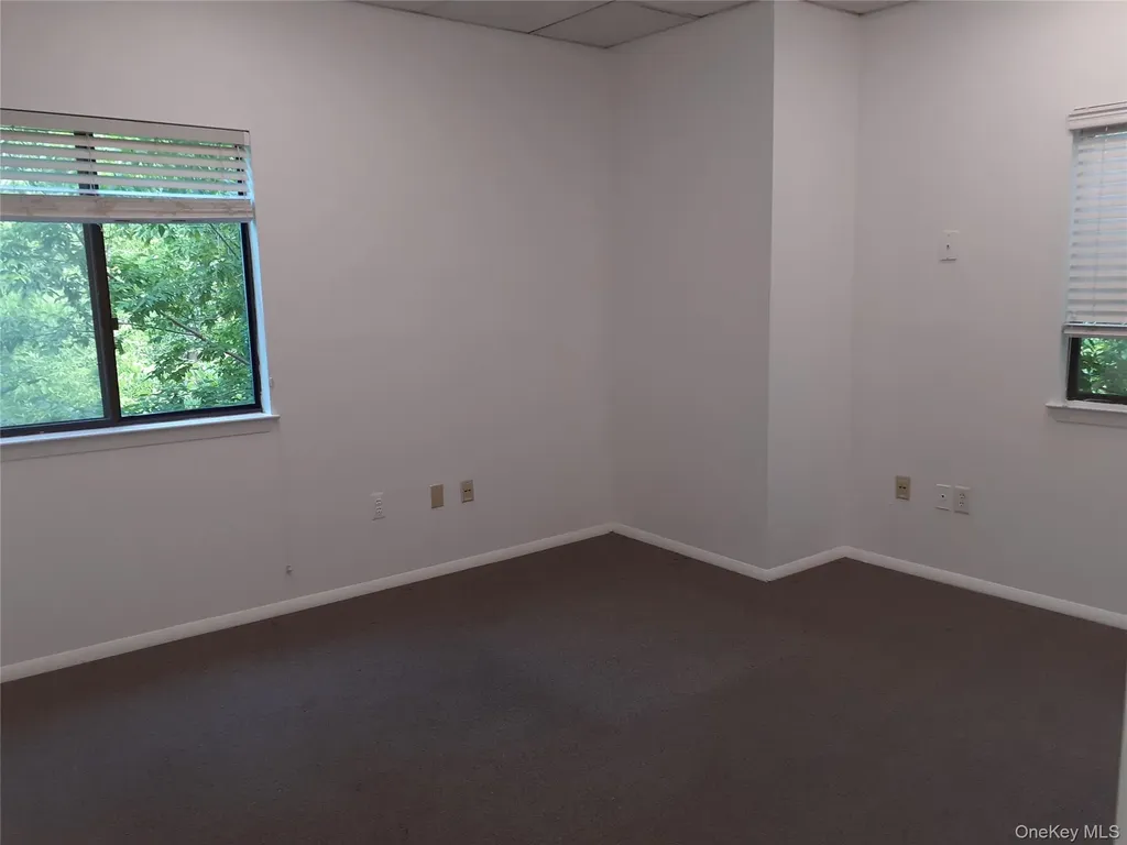 11 West Avenue Chester NY 10918