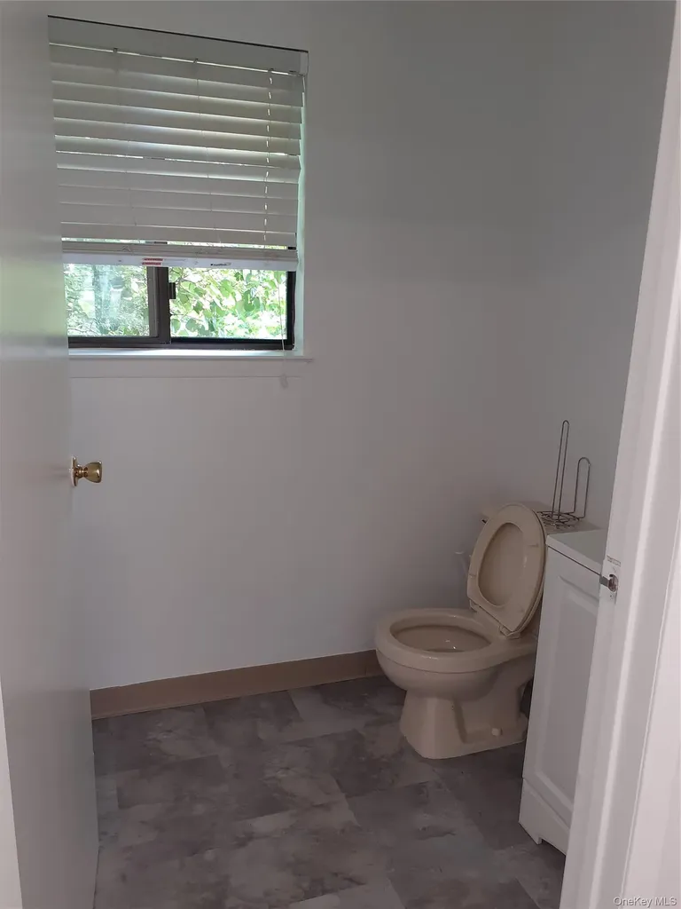 11 West Avenue Chester NY 10918
