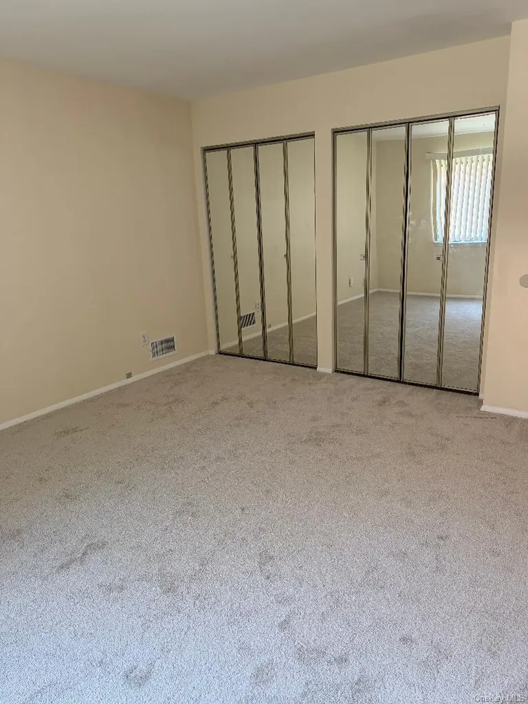 301 Town Hill Road Nanuet NY 10954