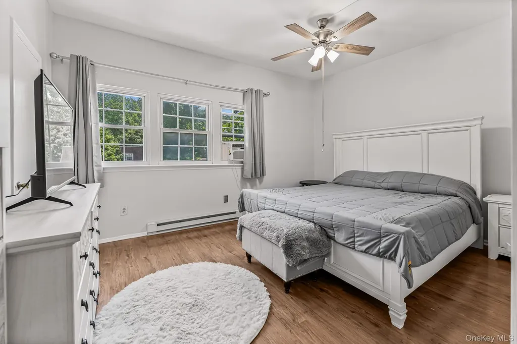 10 Roundtree Court Beacon NY 12508