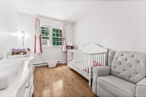 10 Roundtree Court Beacon NY 12508