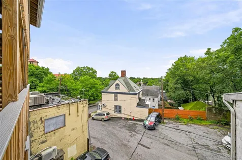 30-32 E Main Street Middletown NY 10940