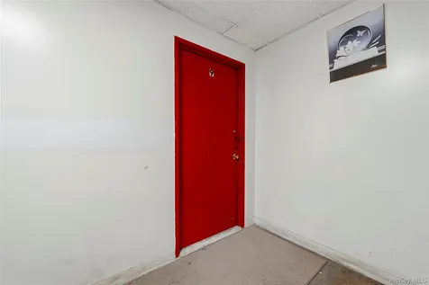 30-32 E Main Street Middletown NY 10940