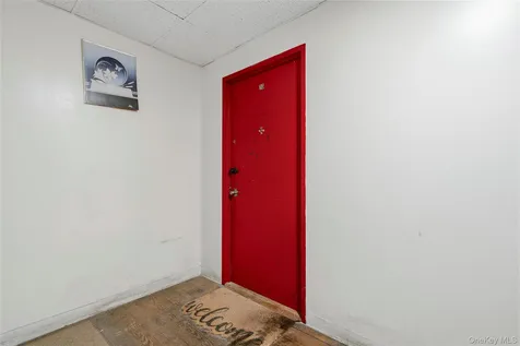 30-32 E Main Street Middletown NY 10940