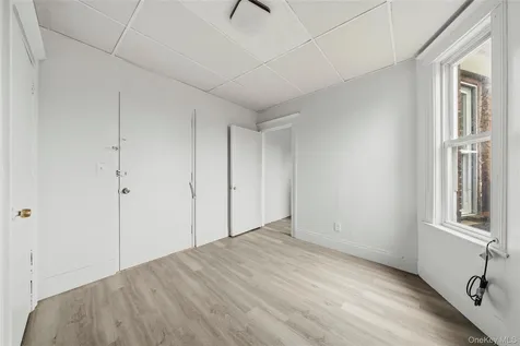 30-32 E Main Street Middletown NY 10940