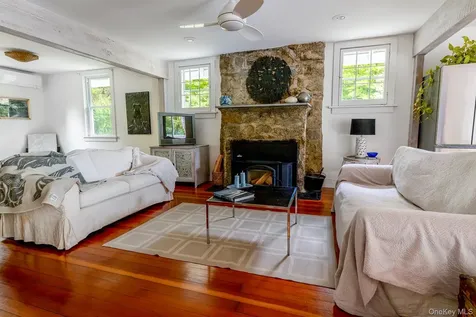 17 Skytop Ridge Rhinebeck NY 12572