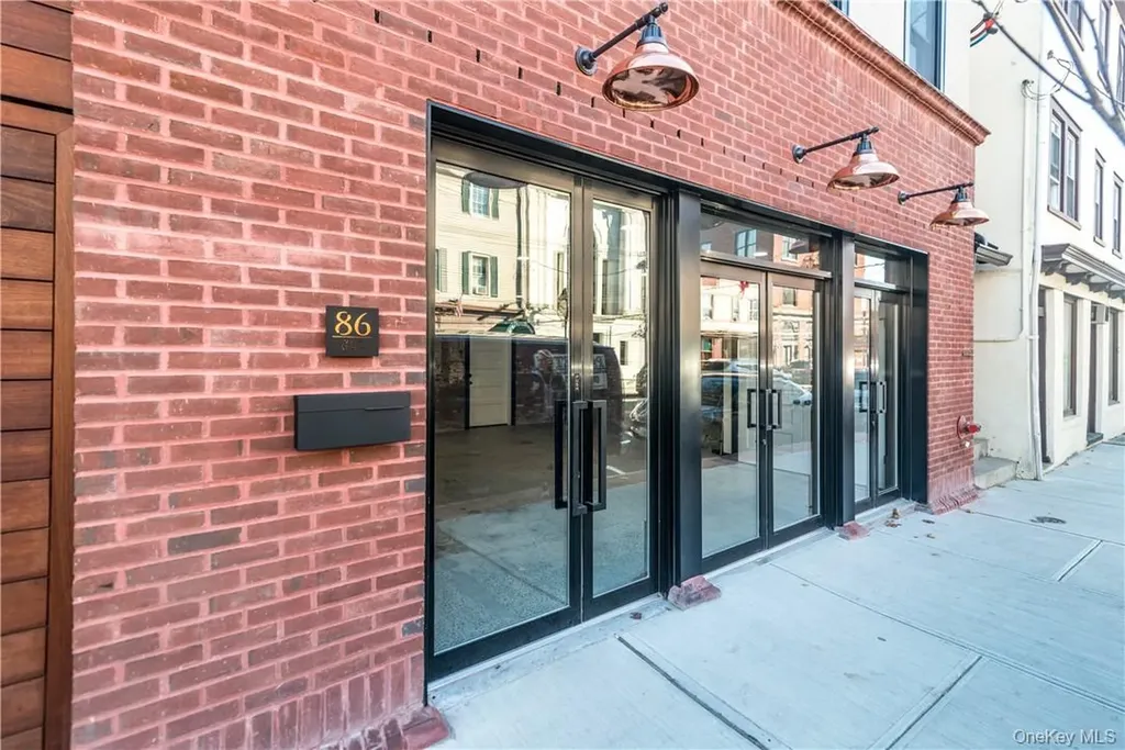86 Main Street Dobbs Ferry NY 10522