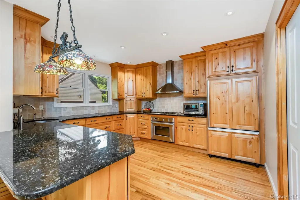 530 Elm Street West Hempstead NY 11552