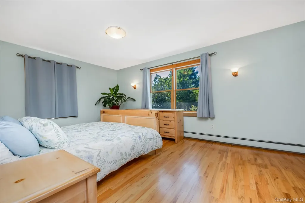 530 Elm Street West Hempstead NY 11552