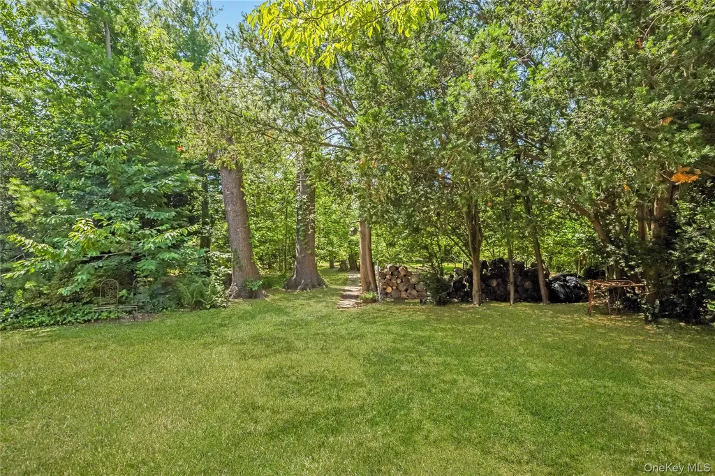 530 Elm Street West Hempstead NY 11552