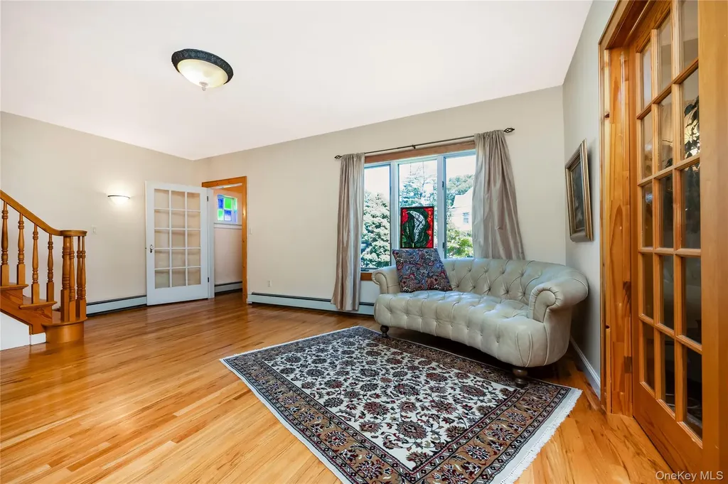 530 Elm Street West Hempstead NY 11552