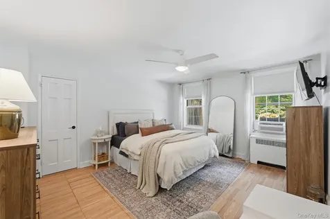 104 Pinewood Road Hartsdale NY 10530