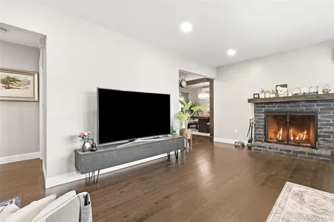 109 Chelsea Road Wappingers Falls NY 12590