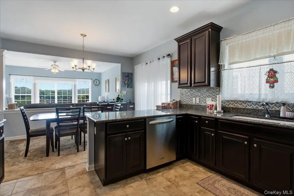 4 Reese Court Carmel NY 10512