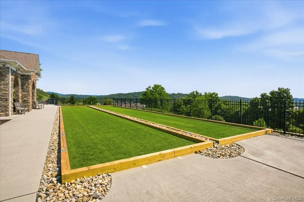 4 Reese Court Carmel NY 10512