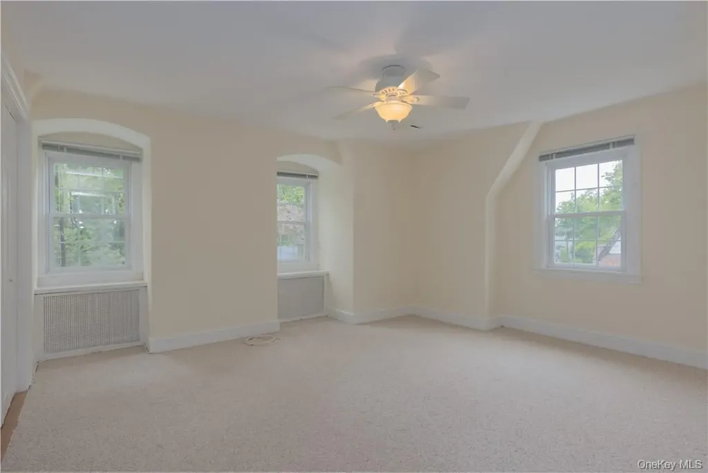 7 Carthage Lane Scarsdale NY 10583