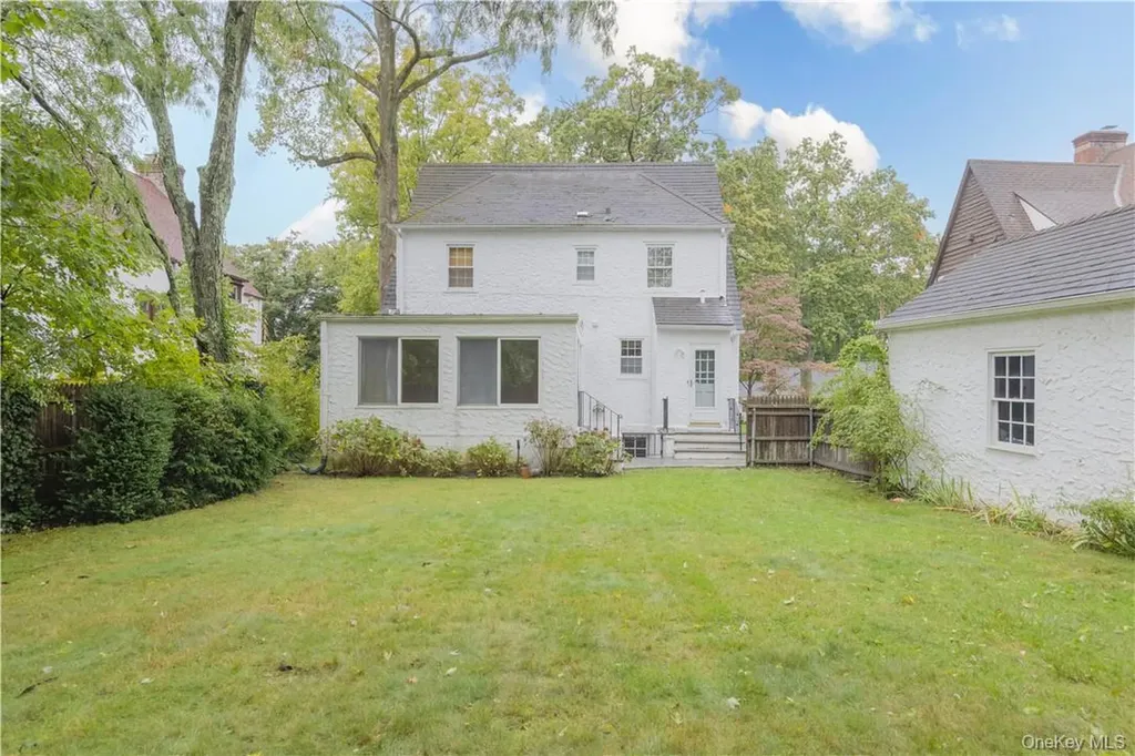 7 Carthage Lane Scarsdale NY 10583