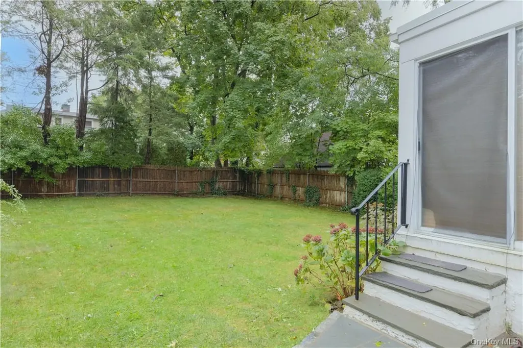 7 Carthage Lane Scarsdale NY 10583