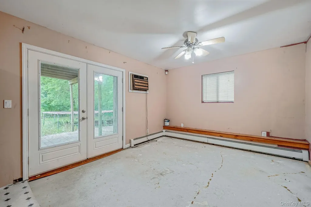 51 Trout Brook Lane Aquebogue NY 11931