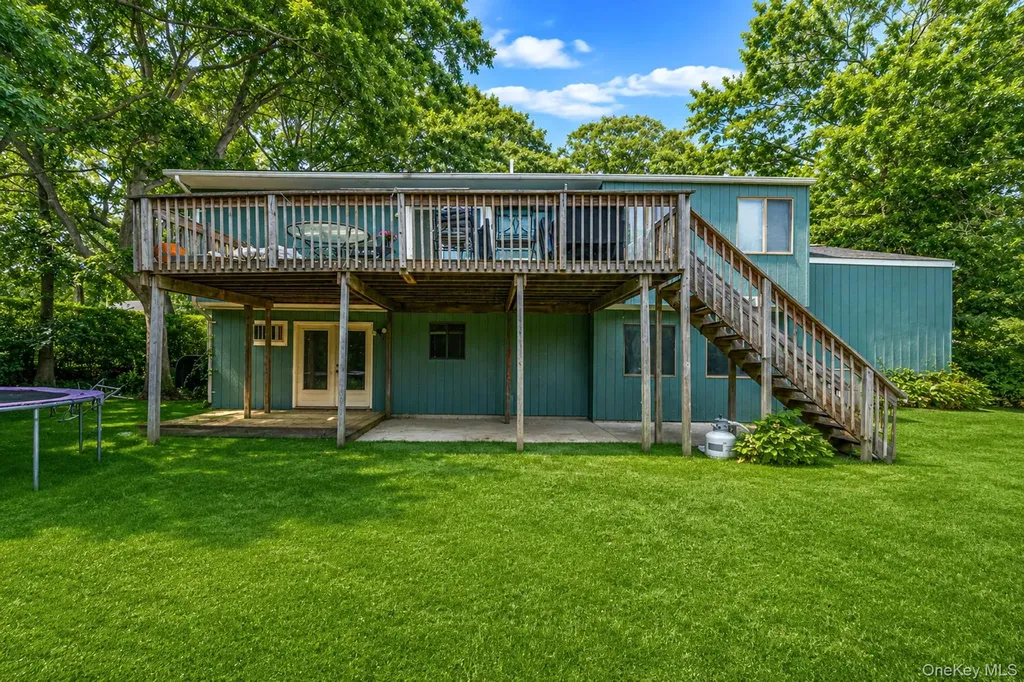 51 Trout Brook Lane Aquebogue NY 11931