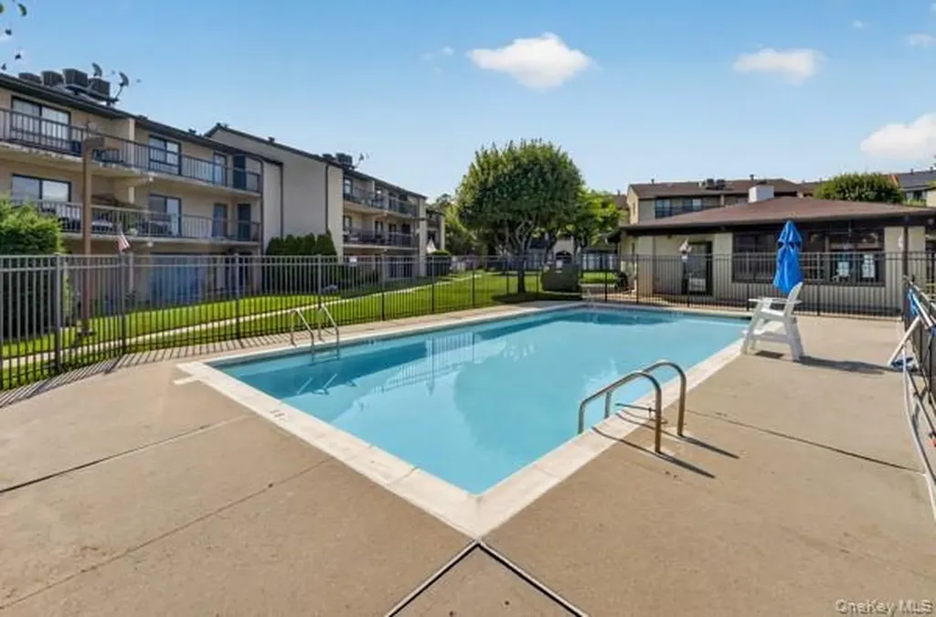 5-38 115th Street College Point NY 11356