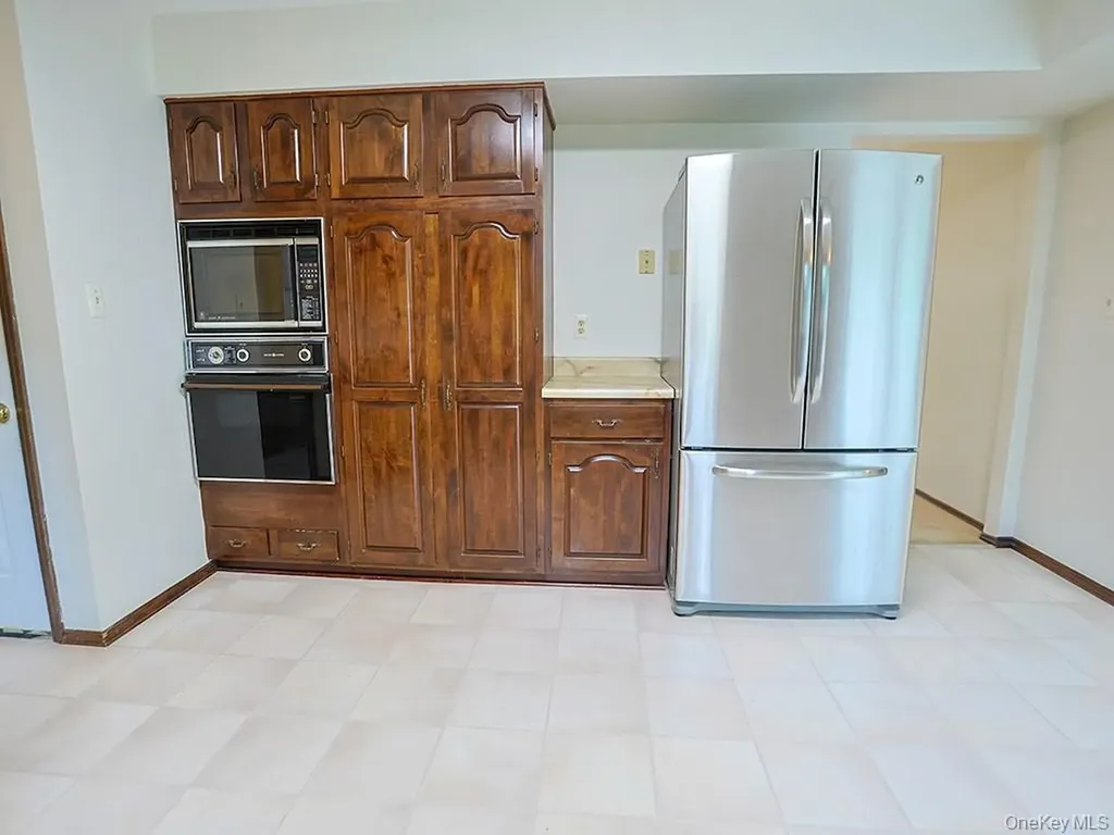 25 Georges Road Middletown NY 10941