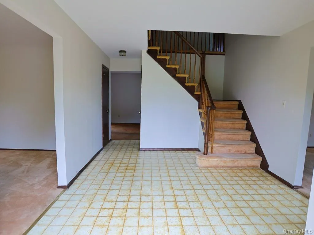25 Georges Road Middletown NY 10941