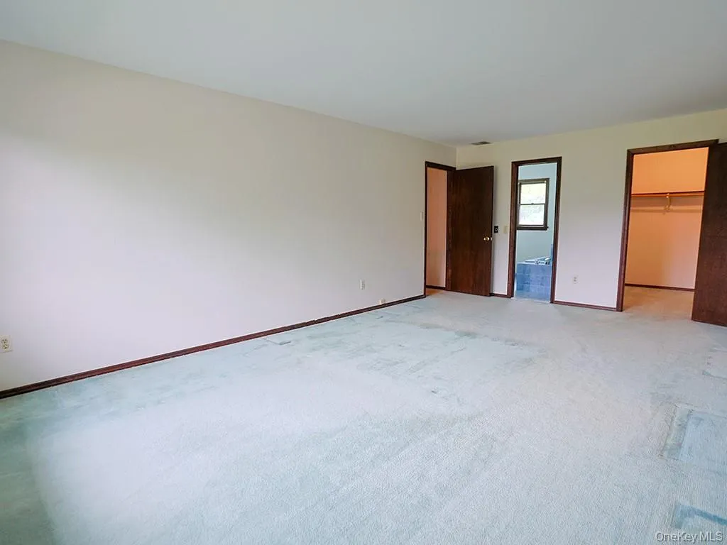 25 Georges Road Middletown NY 10941