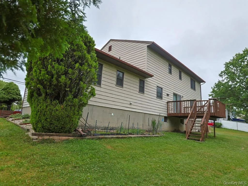 25 Georges Road Middletown NY 10941
