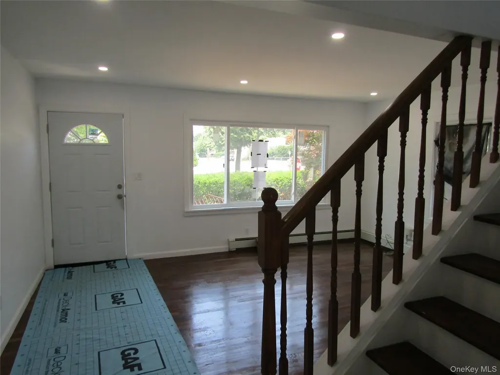 258 Brown Avenue Hempstead NY 11550