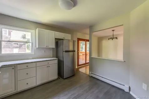 676-678 Oak Summit Road Millbrook NY 12545