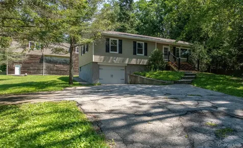 676-678 Oak Summit Road Millbrook NY 12545