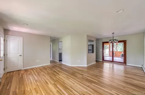 676-678 Oak Summit Road Millbrook NY 12545