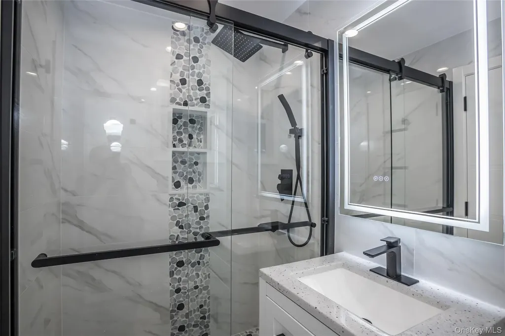 67-17 Myrtle Avenue Glendale NY 11385