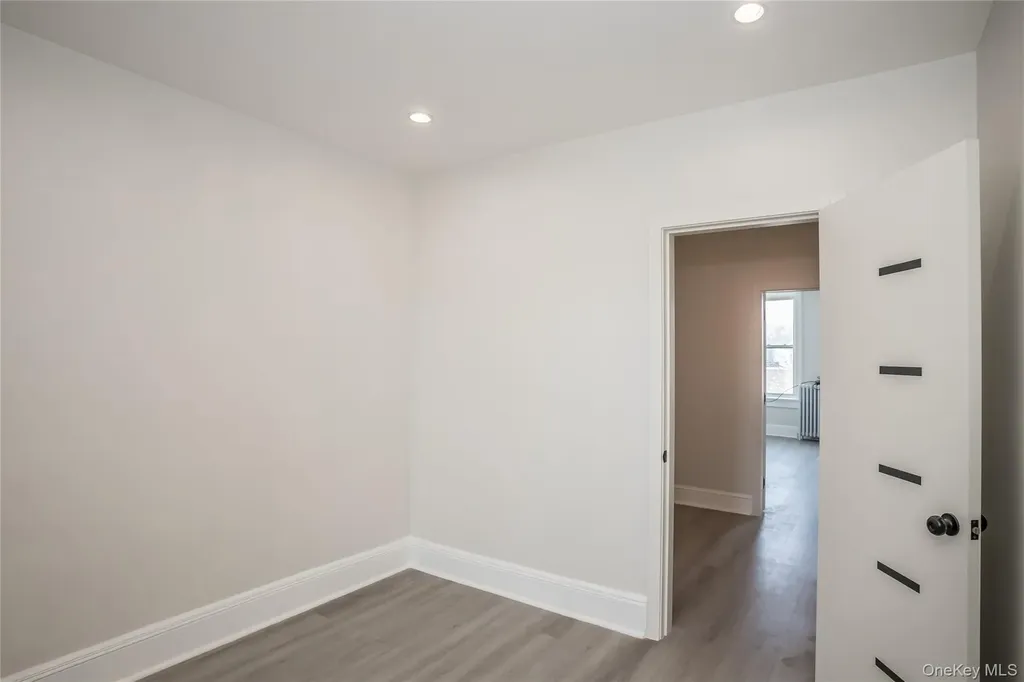 67-17 Myrtle Avenue Glendale NY 11385