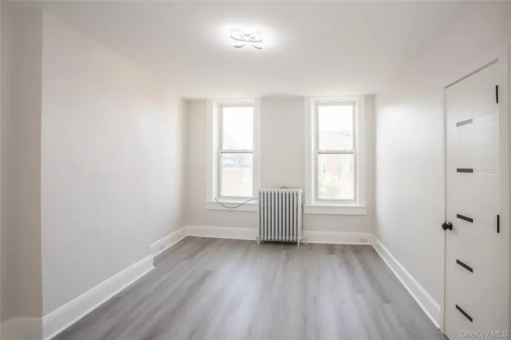 67-17 Myrtle Avenue Glendale NY 11385