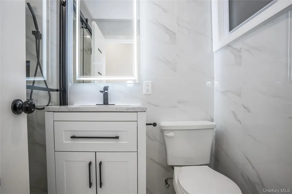 67-17 Myrtle Avenue Glendale NY 11385