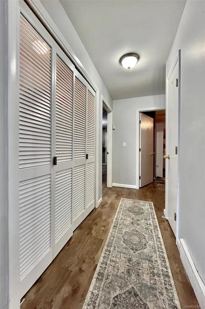 212 Falcon Court Poughkeepsie NY 12603
