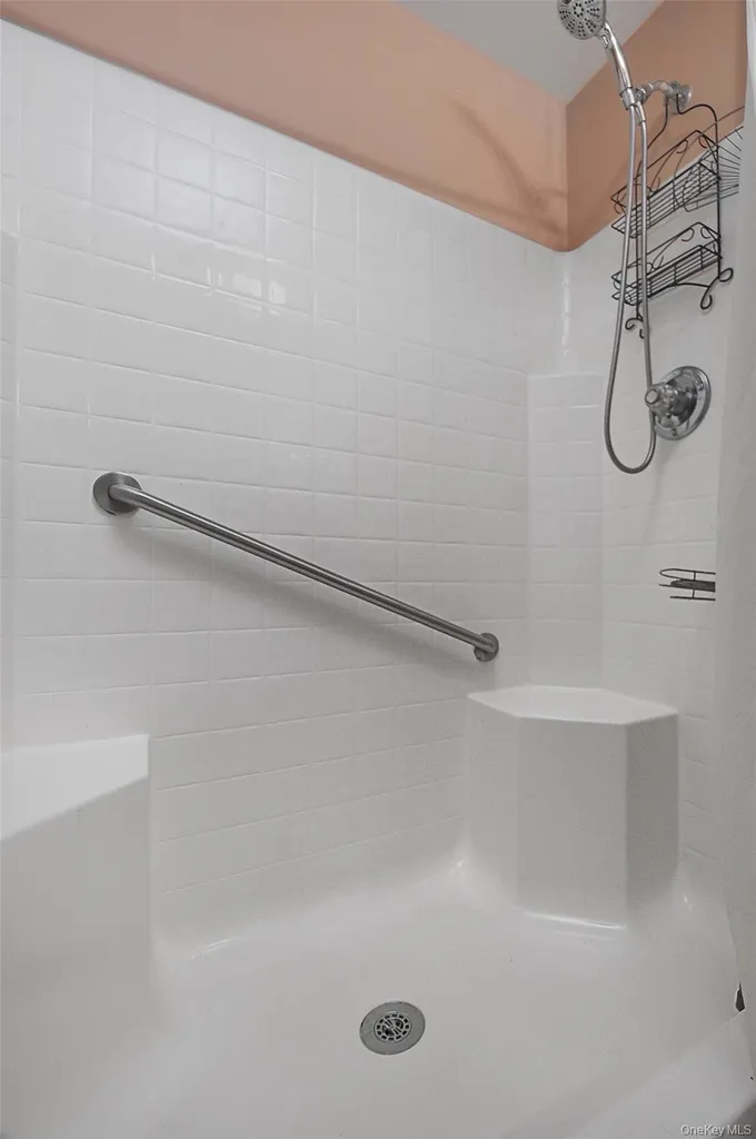 212 Falcon Court Poughkeepsie NY 12603