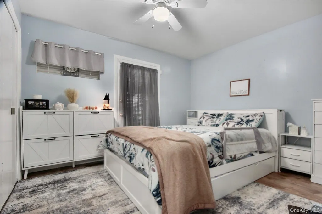 212 Falcon Court Poughkeepsie NY 12603