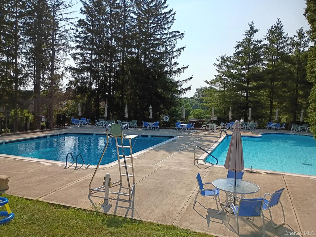 212 Falcon Court Poughkeepsie NY 12603