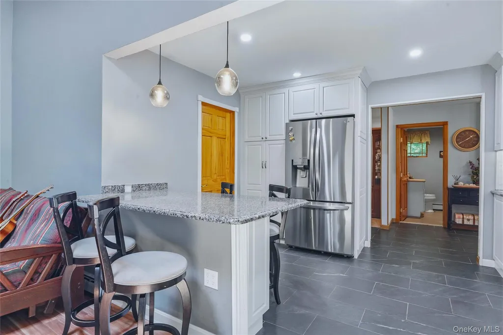43 Nathan Hale Drive Stormville NY 12582