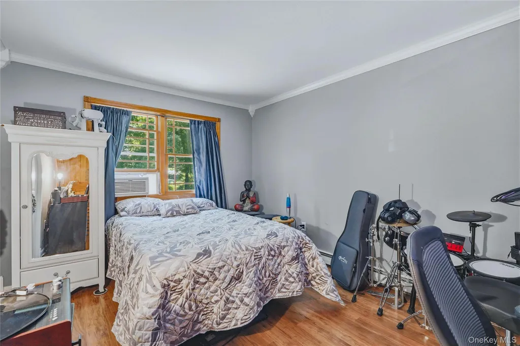 43 Nathan Hale Drive Stormville NY 12582