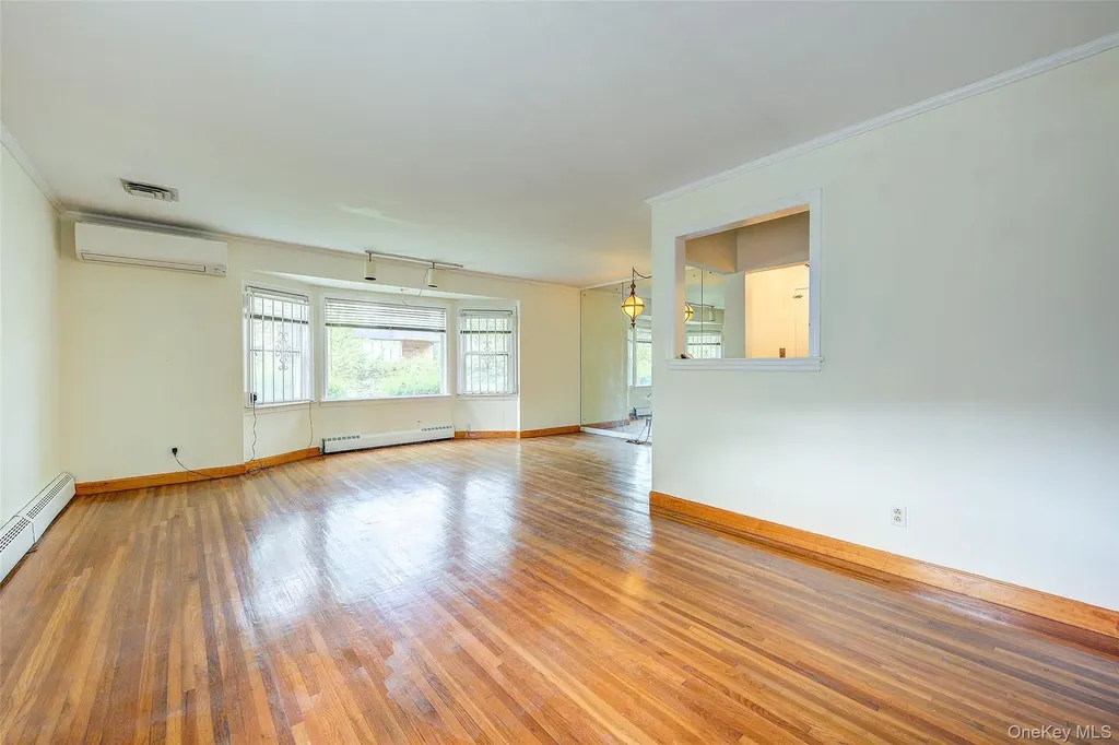 227-12 53rd Avenue Bayside NY 11364