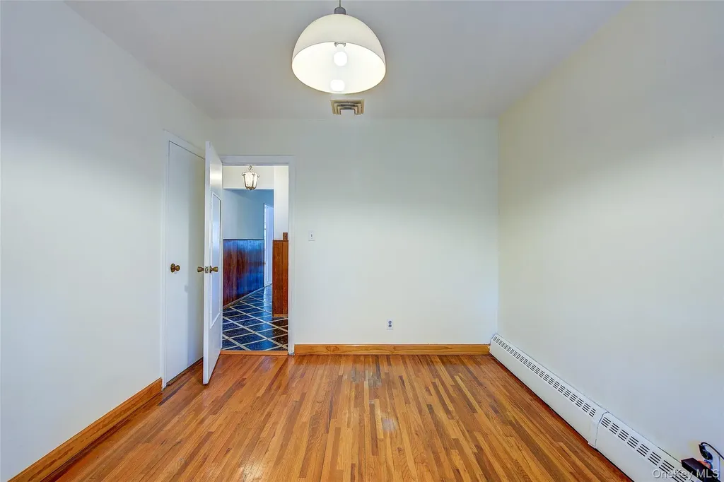 227-12 53rd Avenue Bayside NY 11364